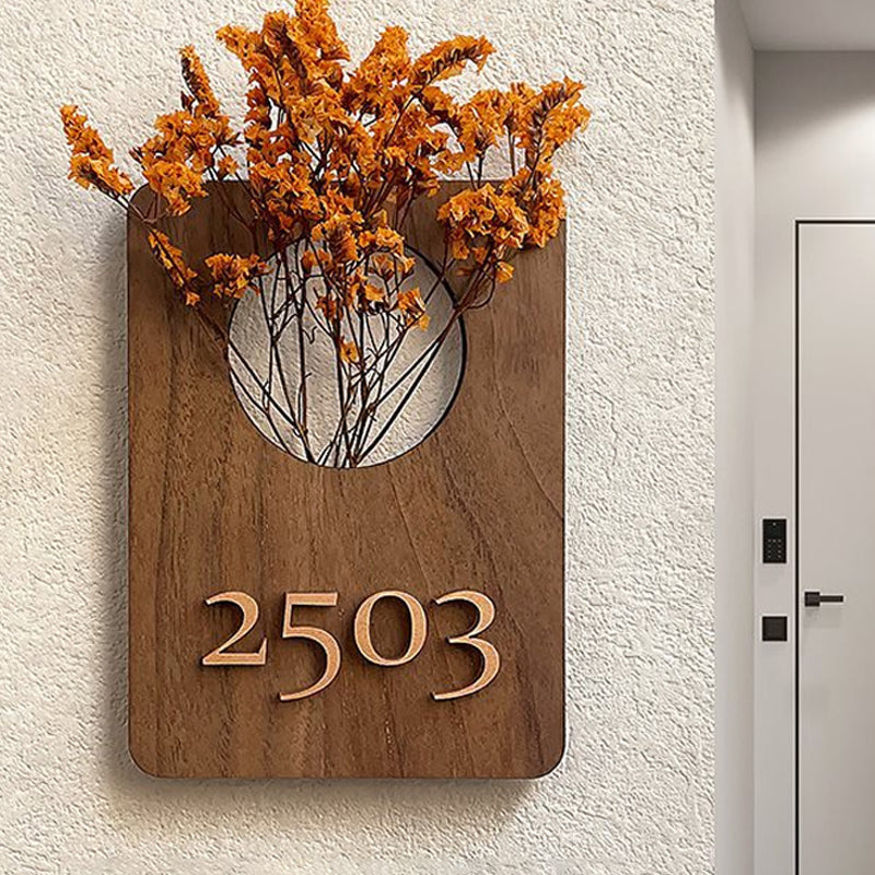 Drewniana tabliczka z kwiatowym motywem – personalizowana, elegancka i łatwa do zamocowania