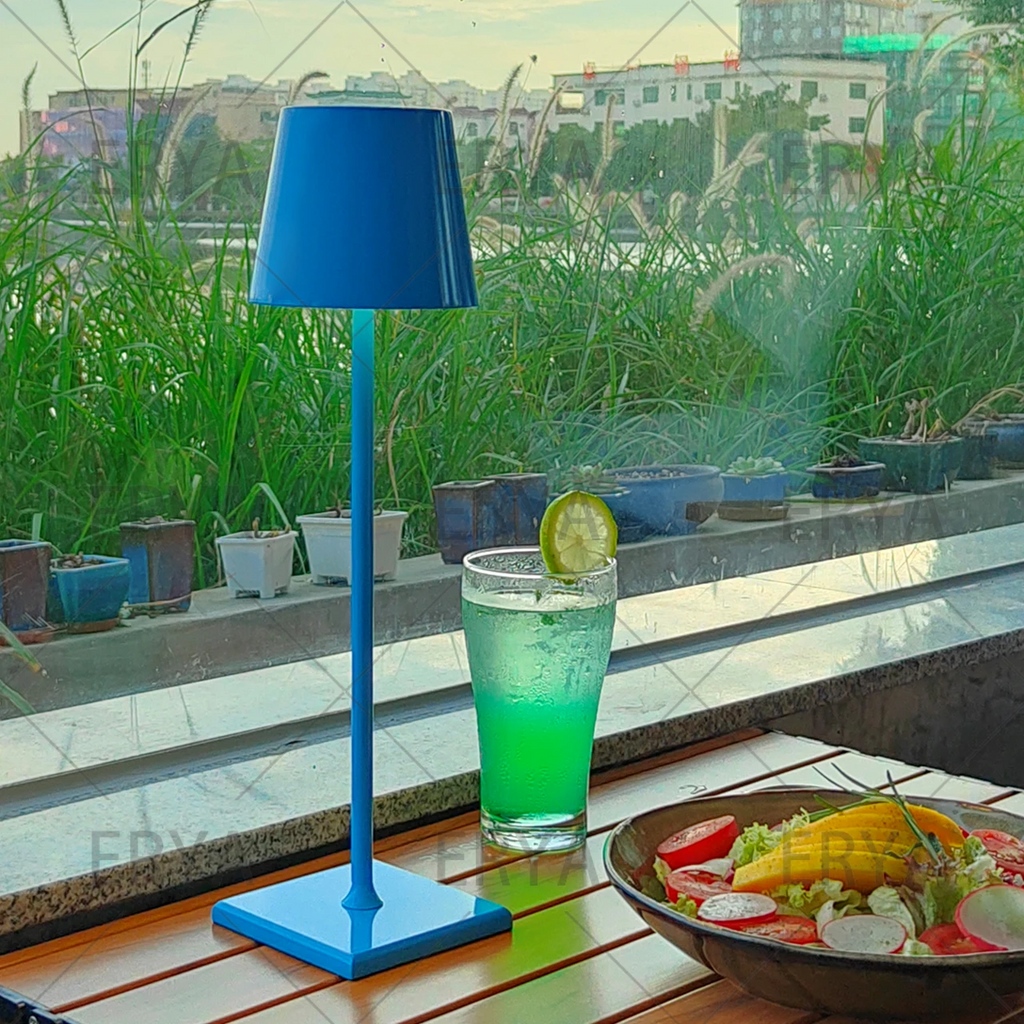 Lampka biurkowa BrightDesk