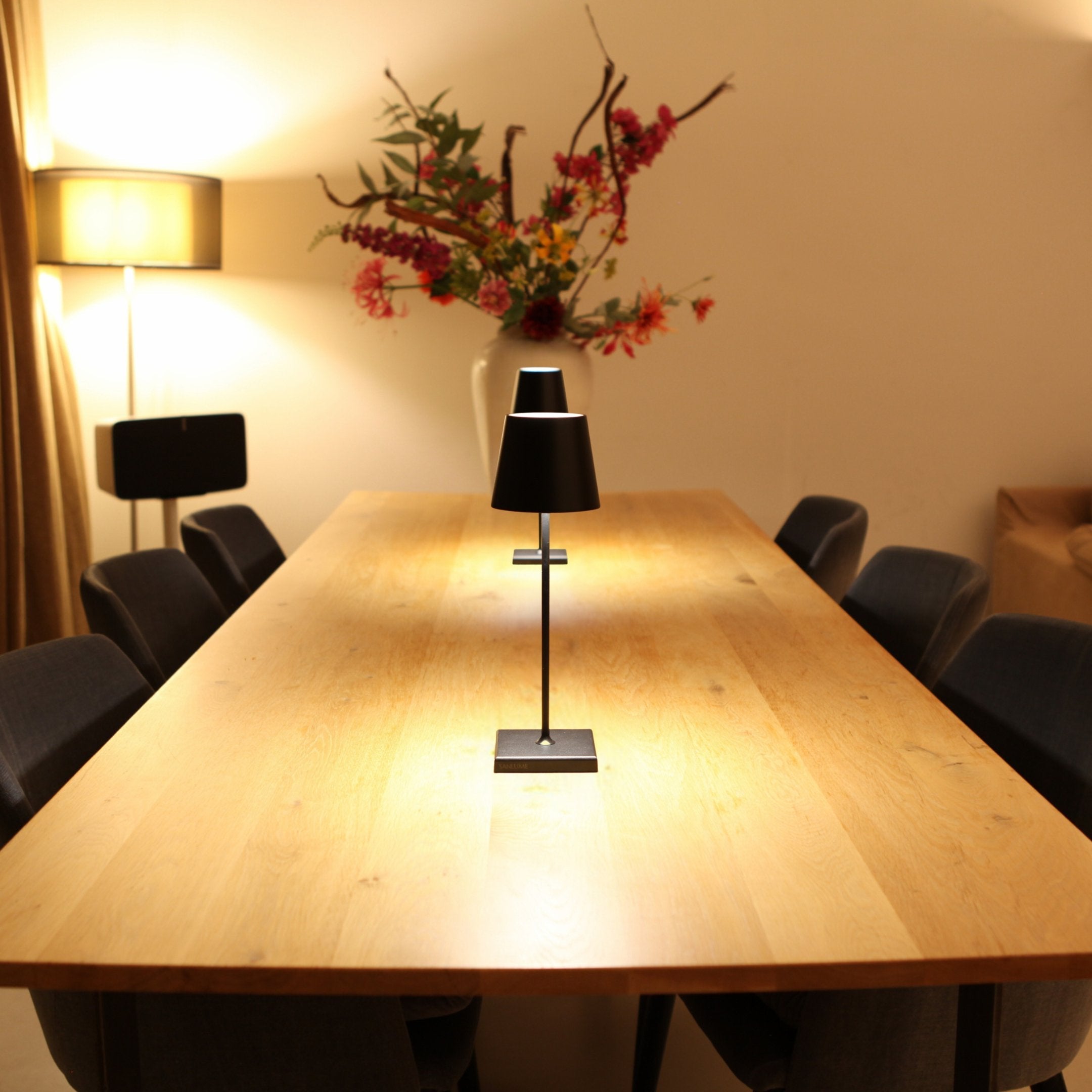 Lampka biurkowa BrightDesk